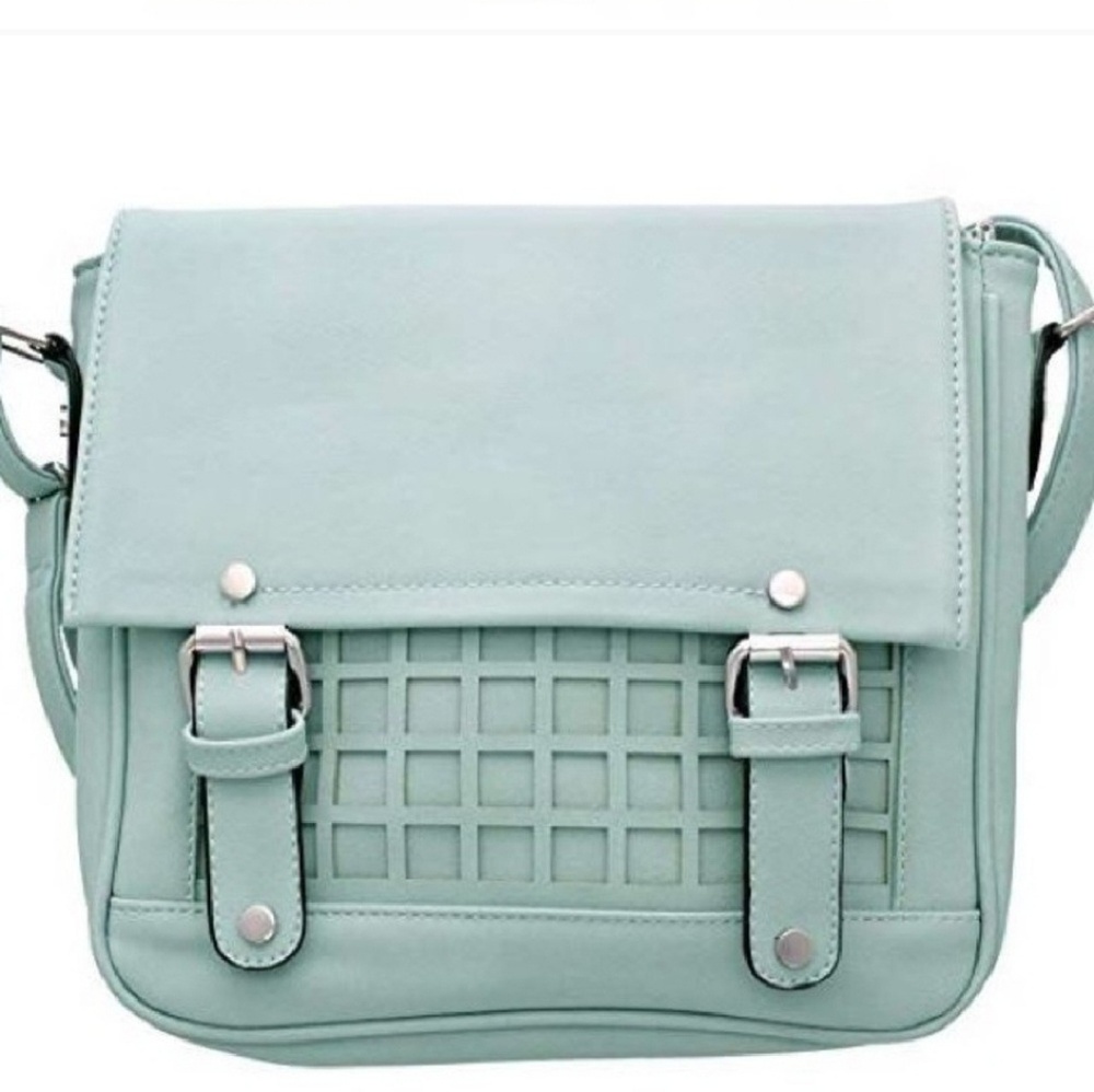 Crossbody purse